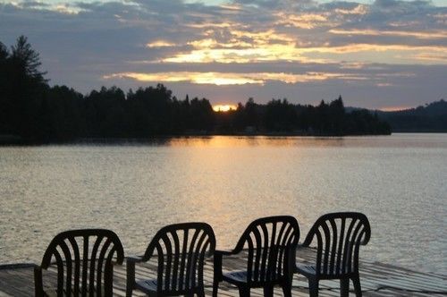 Madawaska Algonquin'S Edge Resort מראה חיצוני תמונה